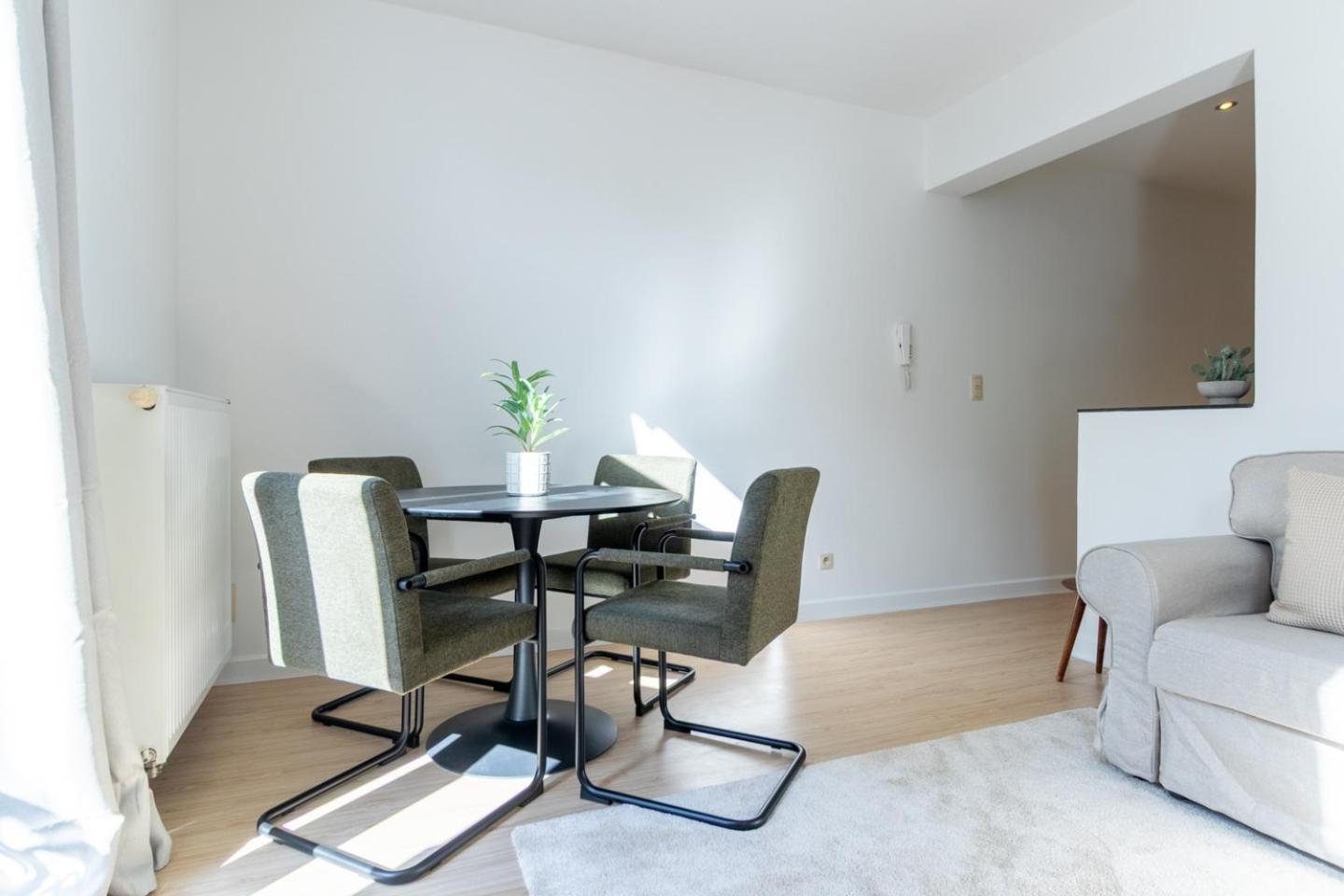 Bright, Spacious Apartments & Perfectly Located In The Heart Of Ghent Exterior photo