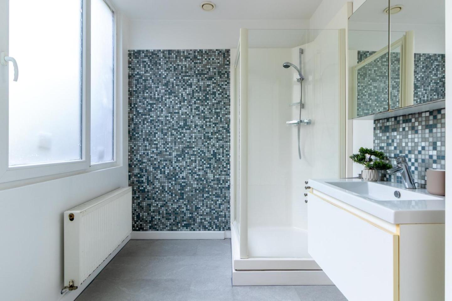Bright, Spacious Apartments & Perfectly Located In The Heart Of Ghent Exterior photo
